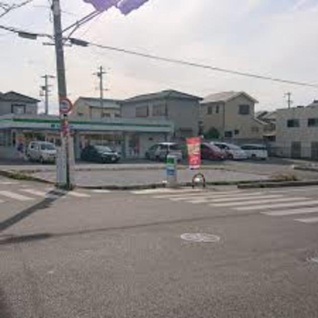コンビニ　ファミリーマート岸和田上町店（コンビニ）まで1483m