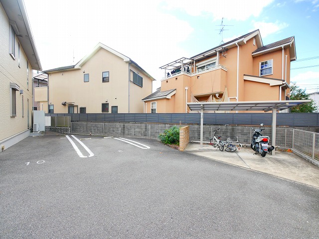 駐車場　カースペースがあります