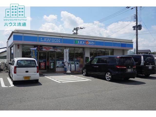 コンビニ　ローソン鳥栖高校前店（コンビニ）まで563m
