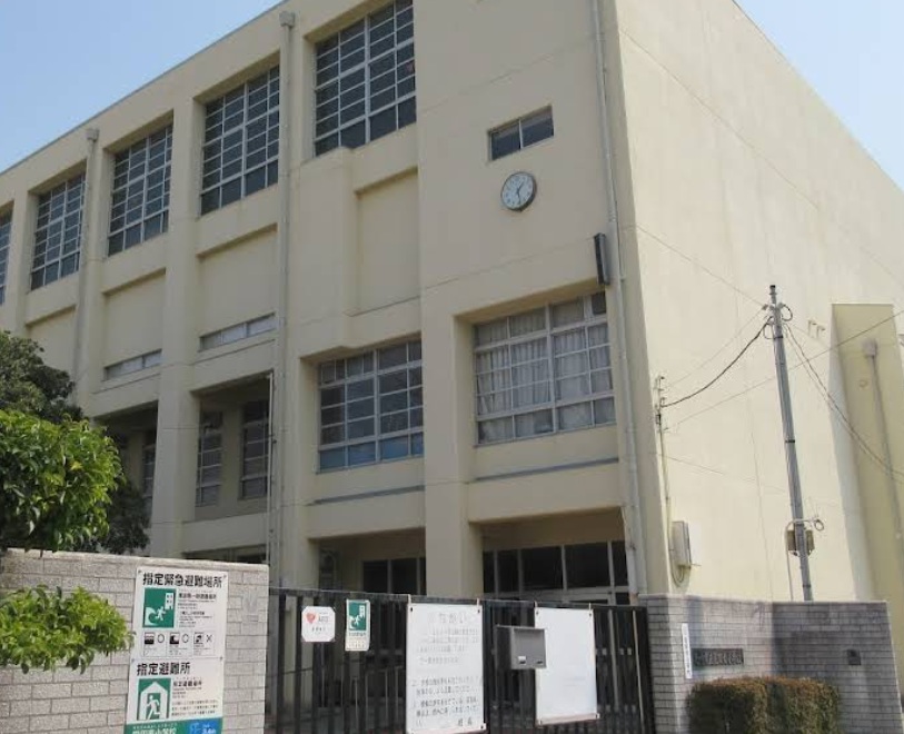 小学校　尼崎市立園田南小学校（小学校）まで518m