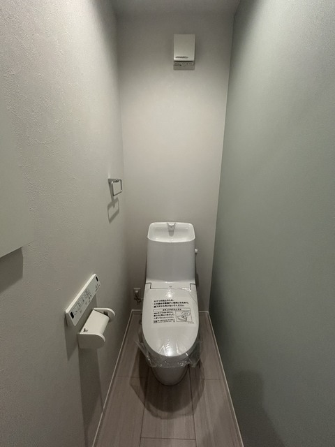 トイレ　同施工会社参考写真です