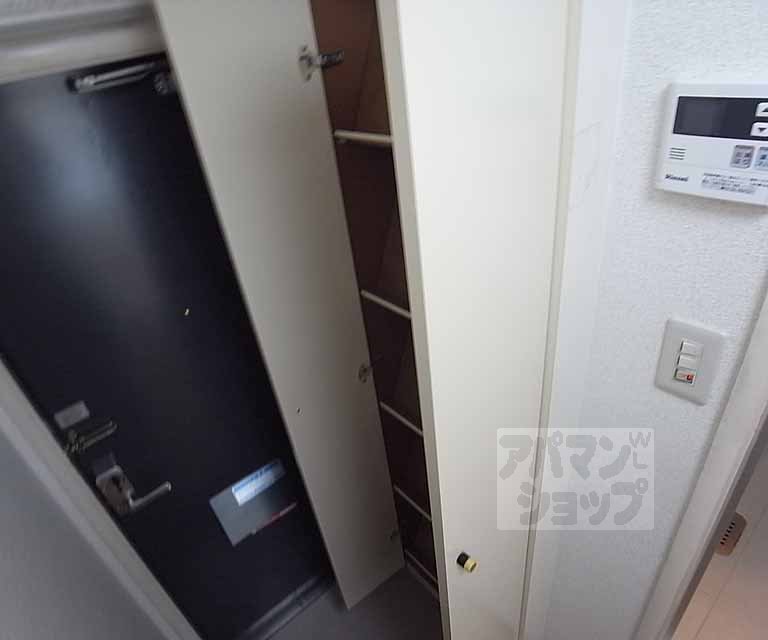 収納　靴箱です。