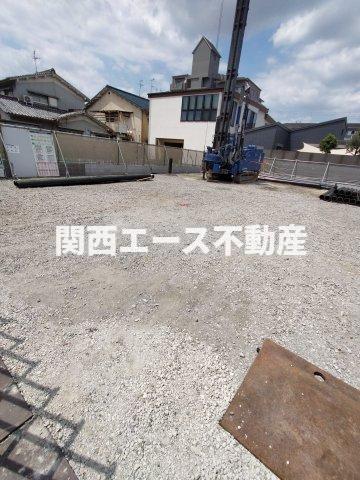 駐車場　建物前に駐車場が３区画