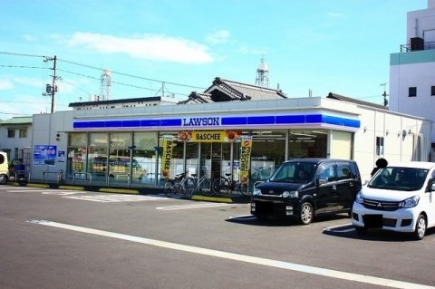 コンビニ　ローソン 福山新涯町三丁目店（コンビニ）まで614m