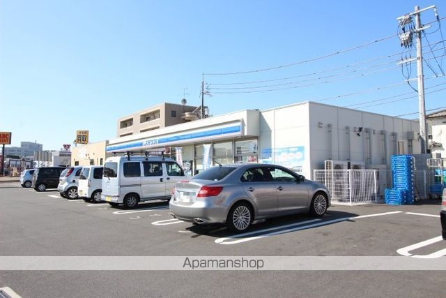 コンビニ　ローソン／神田町二丁目店（コンビニ）まで190m