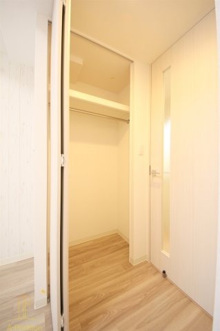 収納　プレサンス梅田北ディア