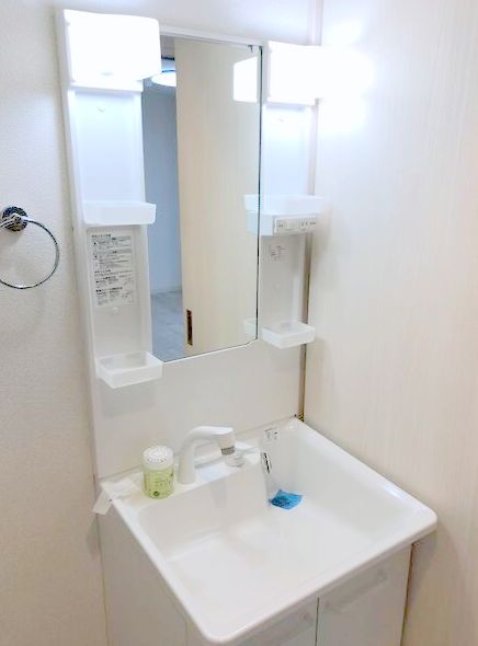 洗面設備　シャンプードレッサーです☆