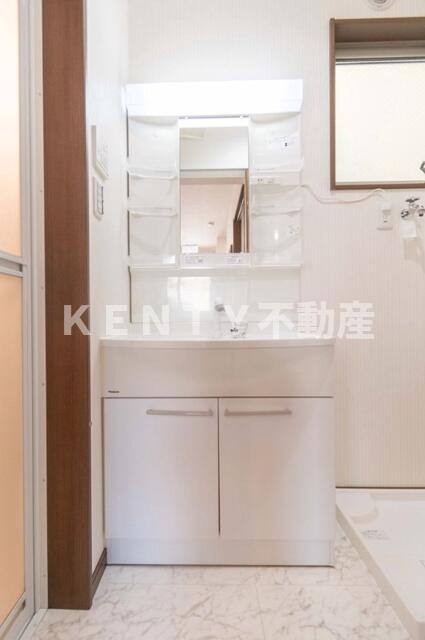 洗面設備　洗面所です
