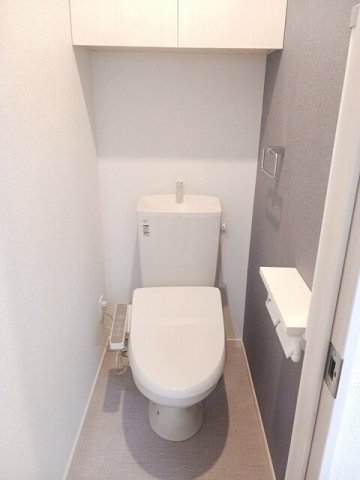 トイレ　落ち着いたトイレです