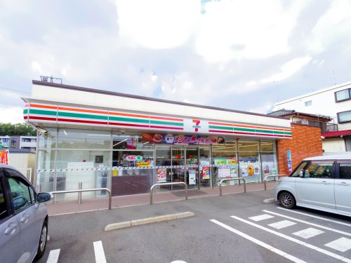 コンビニ　セブンイレブン 東所沢和田3丁目店（コンビニ）まで243m