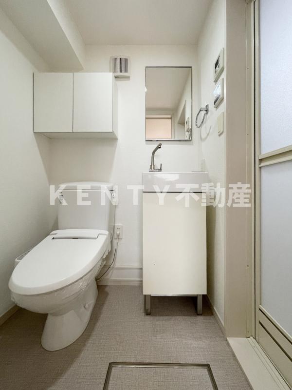 トイレ　落ち着いたトイレです