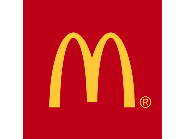 飲食店　マクドナルド 梅田茶屋町店（飲食店）まで1143m