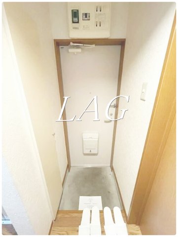 玄関　玄関です。