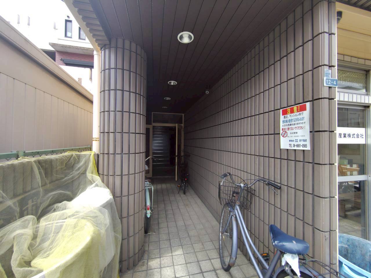 エントランス