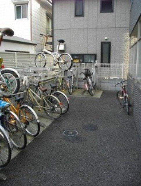 駐車場　駐輪場