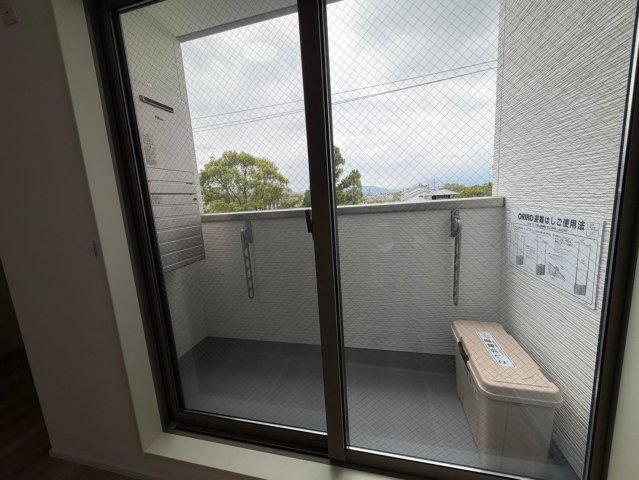 バルコニー　洋室東側のバルコニー