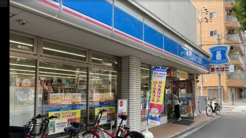 コンビニ　ローソン 東小橋二丁目店（コンビニ）まで359m
