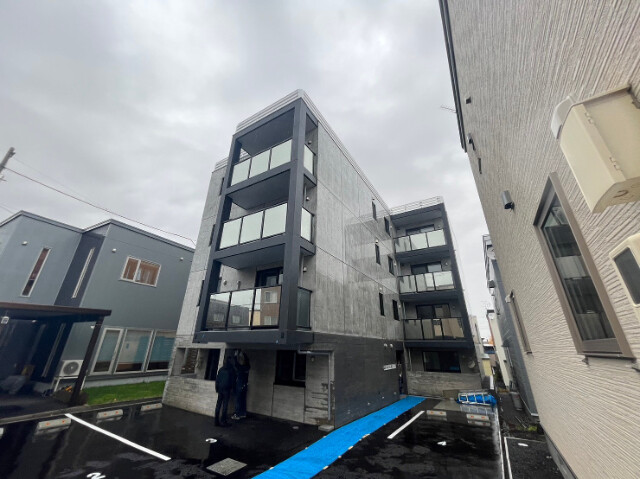 建物外観　札幌市白石区北郷４条「ベルツリーＲＪ」