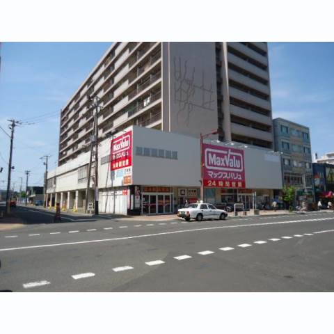 ショッピングセンター　マックスバリュ琴似店（ショッピングセンター）まで439m