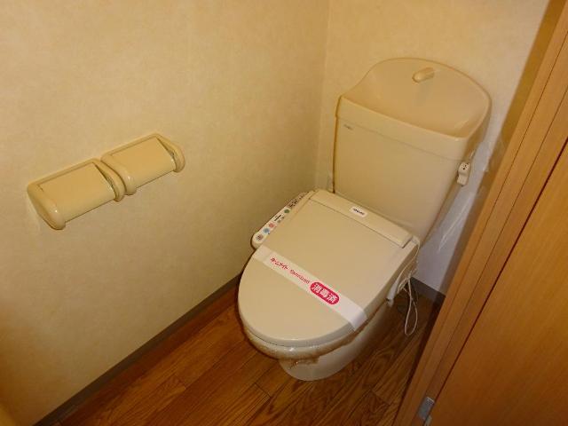 トイレ　シャワー付トイレ