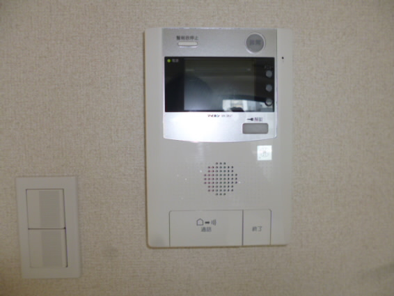 セキュリティ　写真は別号室になります