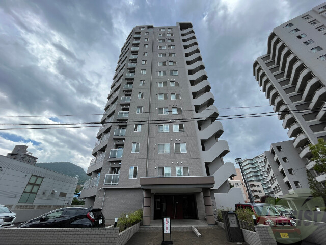 建物外観　札幌市中央区南１３条西「東急ドエルアルス旭ヶ丘アネックス」