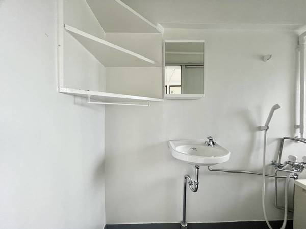 洗面設備　ビレッジハウスの同一物件・同一タイプの間取りの写真です