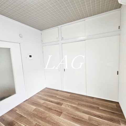 居室・リビング　洋室のお部屋です。