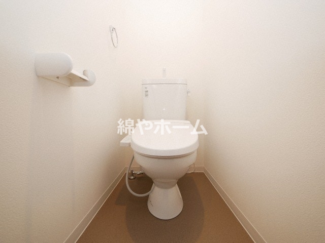 トイレ　コンパクトで使いやすいトイレです