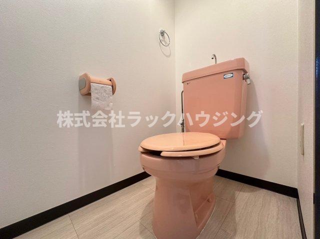 トイレ　【お部屋さがしはラックハウジングにお問合せ下さいませ♪】