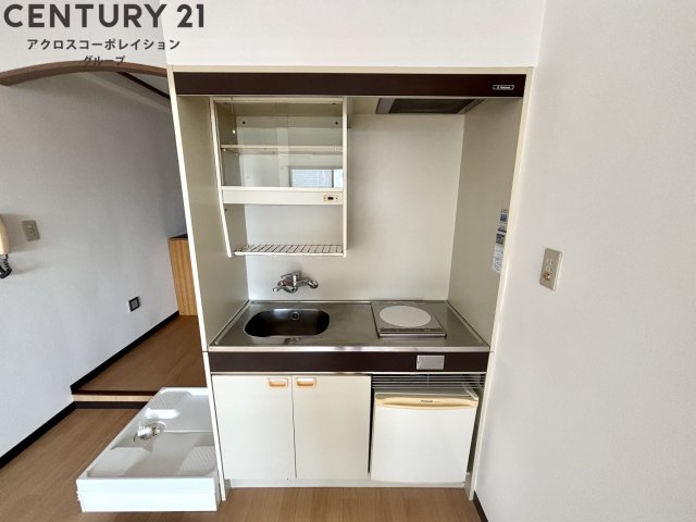 キッチン　1口IHコンロで火を使わず、料理初心者の方にもおすすめです！