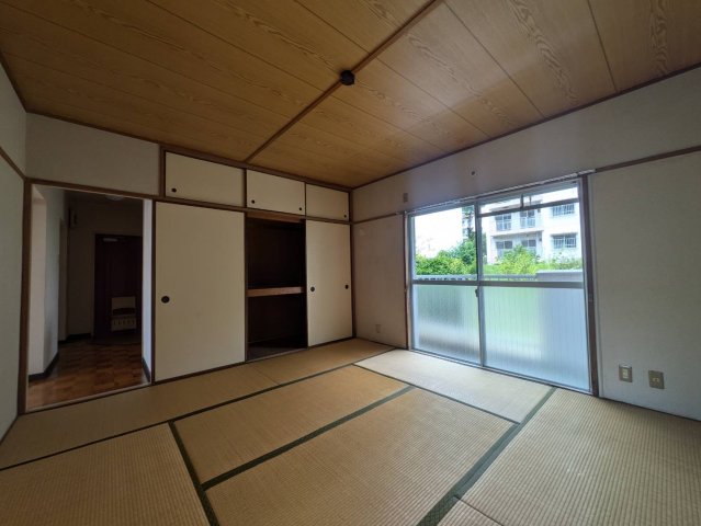 収納　柔らかい畳が心地よい和室