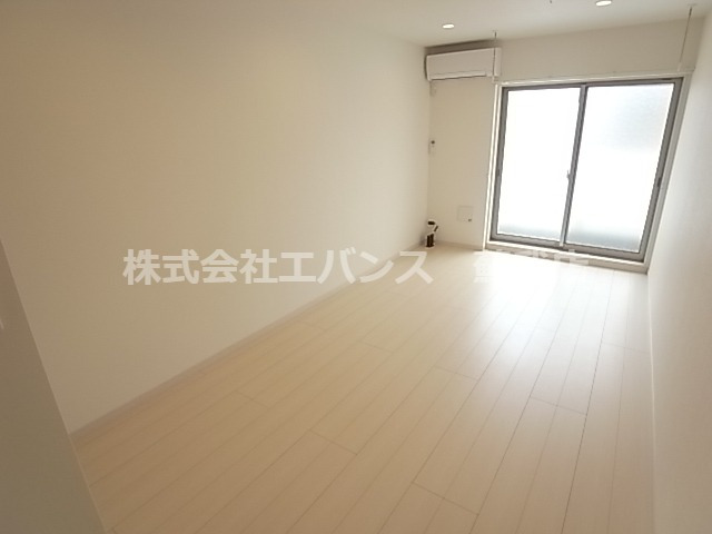 居室・リビング　ゆったり過ごせる居間です