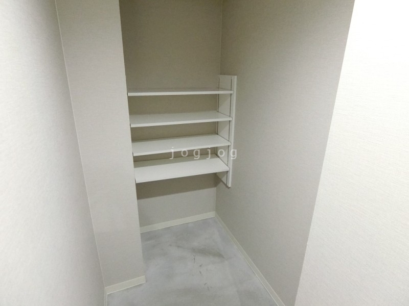 収納　収納が大きく、たくさんものが入ります。