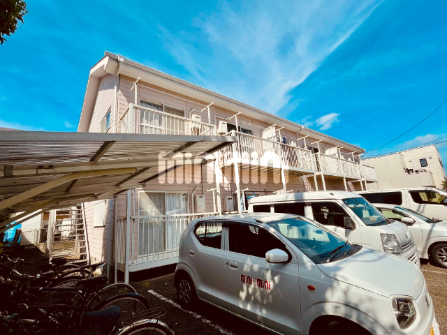 建物外観　閑静な住宅街