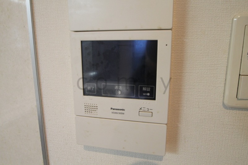 セキュリティ　モニター付きインターホン