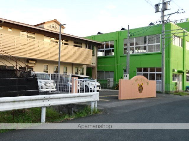 幼稚園・保育園　しらゆり幼稚園（幼稚園・保育園）まで383m