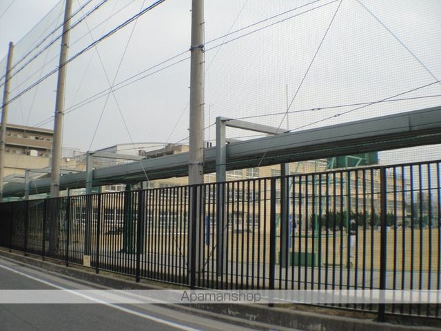中学校　英田中学校（中学校）まで786m