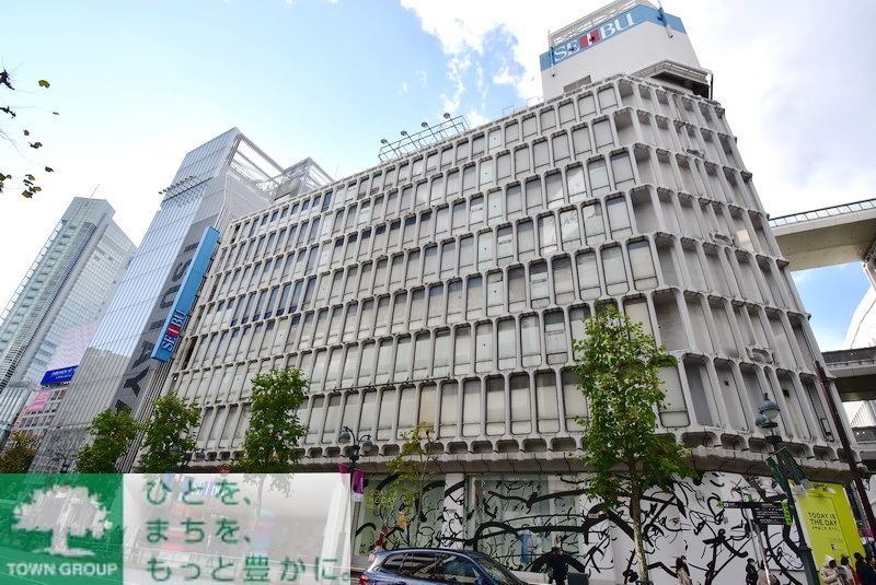 ショッピングセンター　西武百貨店（ショッピングセンター）まで680m