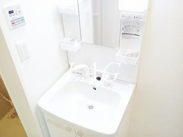洗面設備　洗面台です。