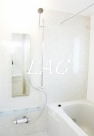 バス・シャワールーム　お風呂です。