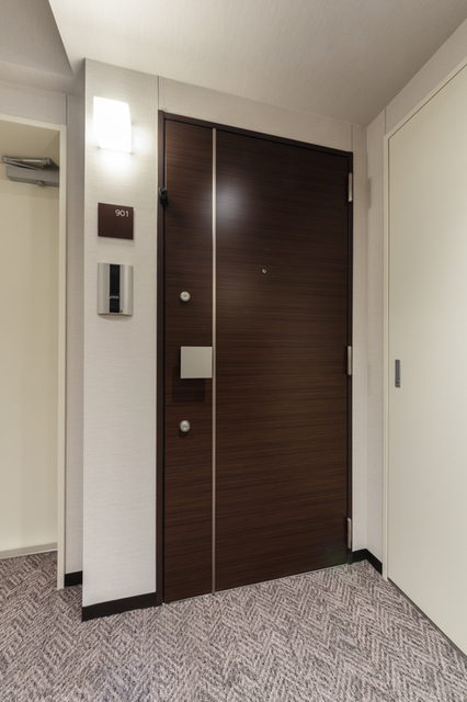玄関　※写真は同タイプ住戸です。