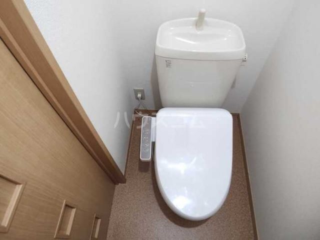 リビングタウン古河 Bのトイレ写真