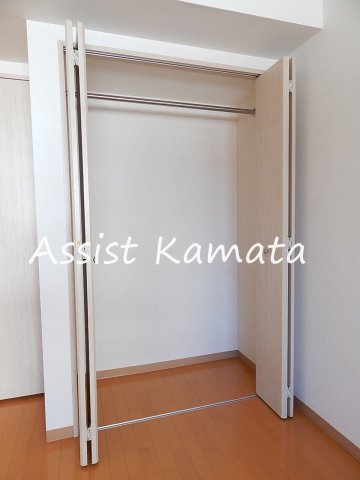収納　写真は同タイプの別号室です