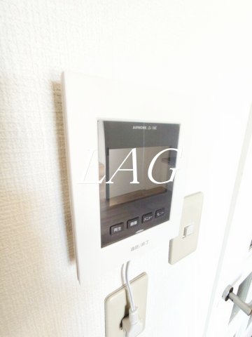 セキュリティ　モニター付きインターフォンです。