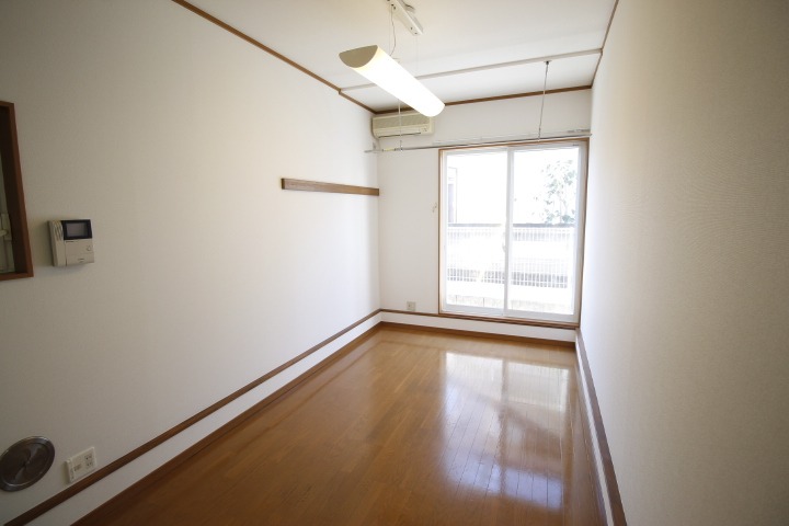 居室・リビング　※他部屋写真使用