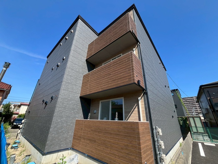 建物外観　建築中