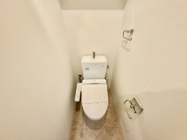 CEREZO奥田西町のトイレ写真