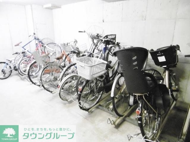 駐車場　部屋探しは株式会社　タウンハウジング　までお気軽にお問合せ…