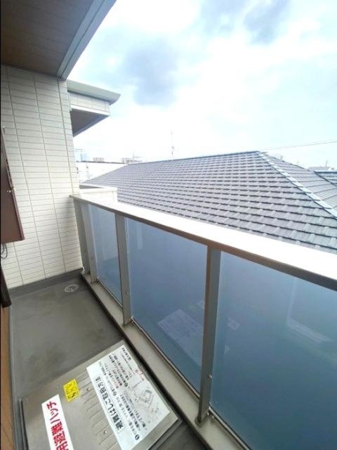 バルコニー　※別室の参考写真の為、現況優先です。